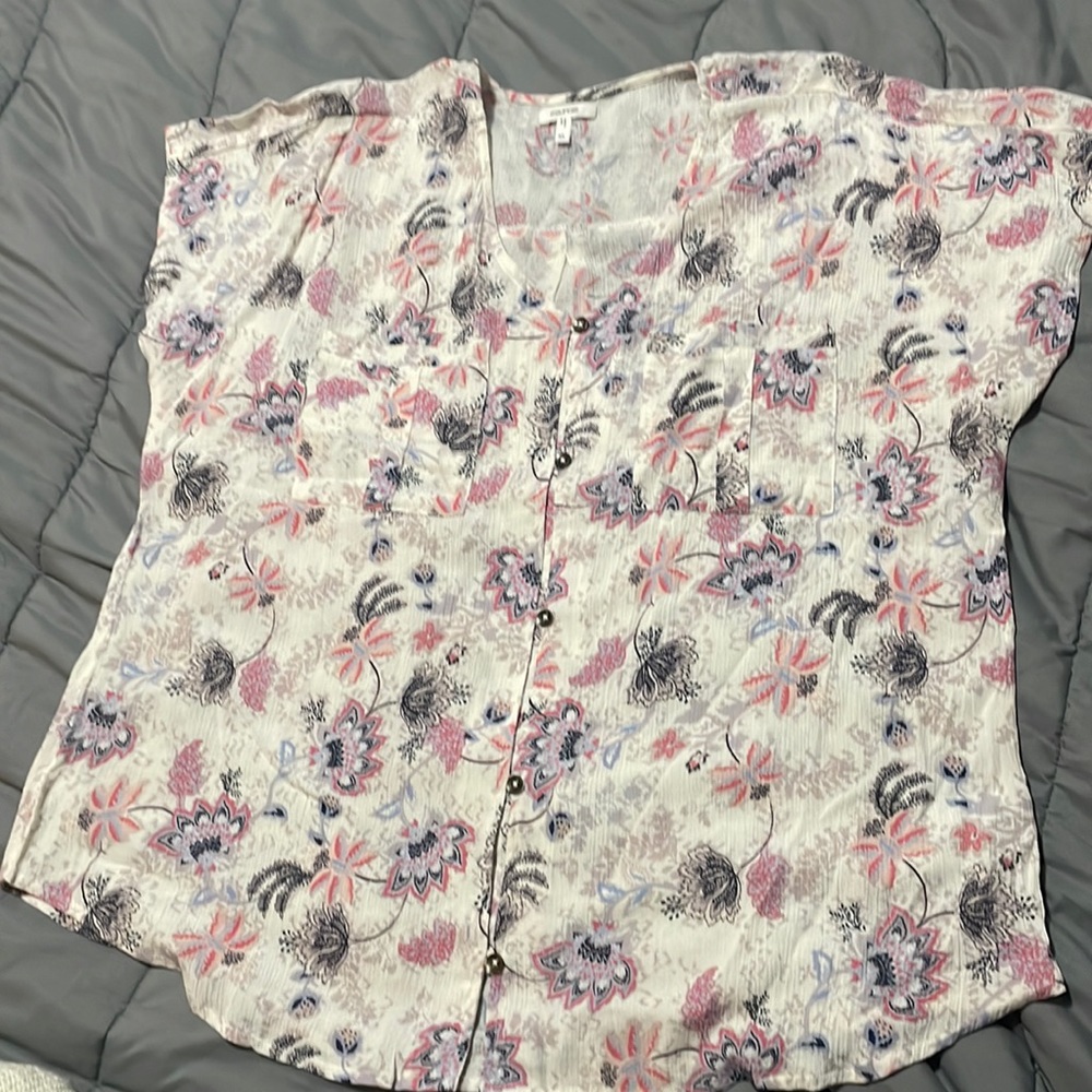 Maurices XL short sleeve Blouse